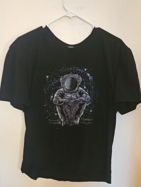 Black Astronaut Graphic Tee